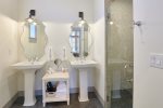 Double pedestal sinks